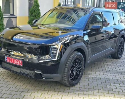 Черный Киа EV9, объемом двигателя 0 л и пробегом 9 тыс. км за 53900 $, фото 23 на Automoto.ua