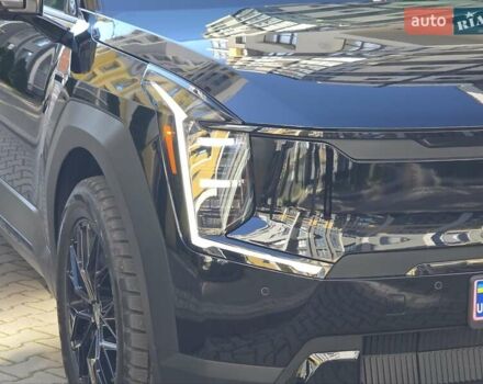 Черный Киа EV9, объемом двигателя 0 л и пробегом 9 тыс. км за 53900 $, фото 60 на Automoto.ua