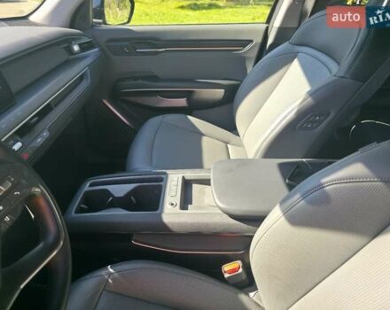Черный Киа EV9, объемом двигателя 0 л и пробегом 9 тыс. км за 53900 $, фото 68 на Automoto.ua