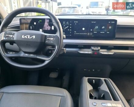 Черный Киа EV9, объемом двигателя 0 л и пробегом 9 тыс. км за 53900 $, фото 38 на Automoto.ua