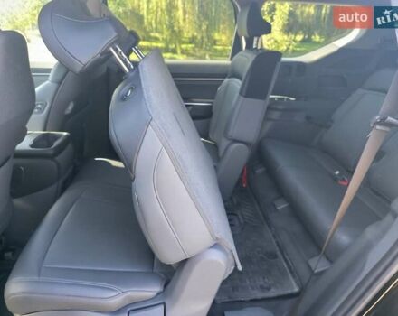 Черный Киа EV9, объемом двигателя 0 л и пробегом 9 тыс. км за 53900 $, фото 87 на Automoto.ua