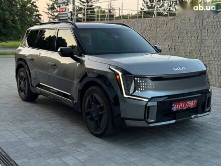 Киа EV9 2024 в Луцке на Automoto.ua Киа EV9, объемом двигателя 0 л и пробегом 17 тыс. км за 48000 $, фото 1 на Automoto.ua