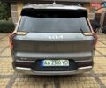 Серый Киа EV9, объемом двигателя 0 л и пробегом 16 тыс. км за 39800 $, фото 2 на Automoto.ua