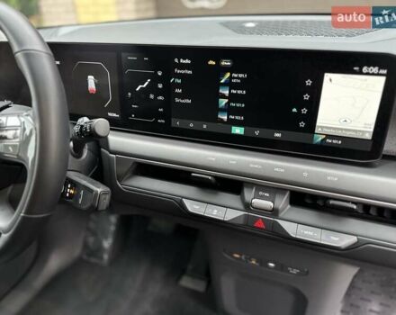 Серый Киа EV9, объемом двигателя 0 л и пробегом 16 тыс. км за 39800 $, фото 14 на Automoto.ua