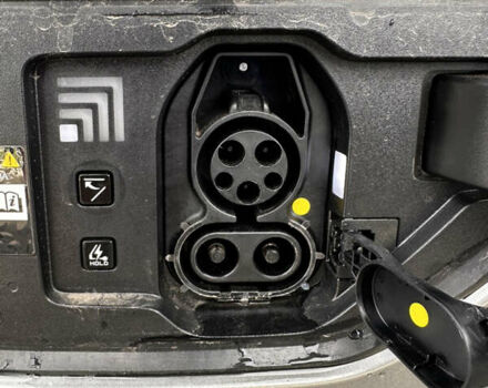 Киа EV9 2023 в Киеве на Automoto.ua Серый Киа EV9, объемом двигателя 0 л и пробегом 8 тыс. км за 61000 $, фото 47 на Automoto.ua