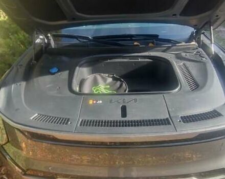 Сірий Кіа EV9, об'ємом двигуна 0 л та пробігом 46 тис. км за 38400 $, фото 17 на Automoto.ua