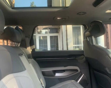 Киа EV9 2023 в Киеве на Automoto.ua Серый Киа EV9, объемом двигателя 0 л и пробегом 23 тыс. км за 49800 $, фото 7 на Automoto.ua