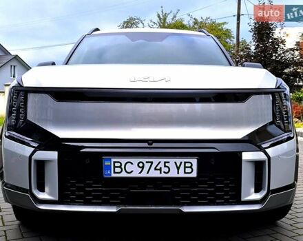 Серый Киа EV9, объемом двигателя 0 л и пробегом 9 тыс. км за 48500 $, фото 31 на Automoto.ua
