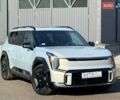 Серый Киа EV9, объемом двигателя 0 л и пробегом 8 тыс. км за 49500 $, фото 1 на Automoto.ua