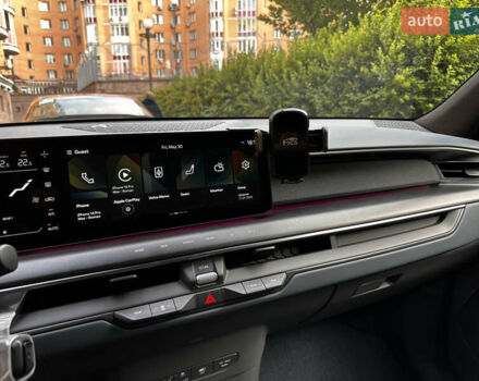 Киа EV9 2023 в Киеве на Automoto.ua Серый Киа EV9, объемом двигателя 0 л и пробегом 8 тыс. км за 61000 $, фото 37 на Automoto.ua