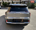 Киа EV9 2023 в Киеве на Automoto.ua Серый Киа EV9, объемом двигателя 0 л и пробегом 8 тыс. км за 61000 $, фото 2 на Automoto.ua
