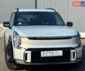 Серый Киа EV9, объемом двигателя 0 л и пробегом 8 тыс. км за 49500 $, фото 1 на Automoto.ua