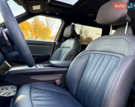 Серый Киа EV9, объемом двигателя 0 л и пробегом 8 тыс. км за 49500 $, фото 21 на Automoto.ua