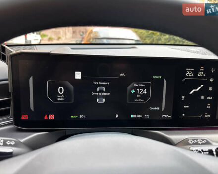 Киа EV9 2023 в Киеве на Automoto.ua Серый Киа EV9, объемом двигателя 0 л и пробегом 8 тыс. км за 61000 $, фото 35 на Automoto.ua