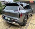 Серый Киа EV9, объемом двигателя 0 л и пробегом 16 тыс. км за 39800 $, фото 27 на Automoto.ua