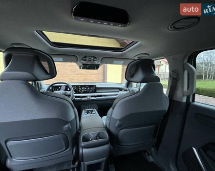 Серый Киа EV9, объемом двигателя 0 л и пробегом 12 тыс. км за 44000 $, фото 28 на Automoto.ua