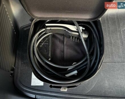 Серый Киа EV9, объемом двигателя 0 л и пробегом 11 тыс. км за 44500 $, фото 58 на Automoto.ua