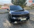 Серый Киа EV9, объемом двигателя 0 л и пробегом 30 тыс. км за 41985 $, фото 13 на Automoto.ua