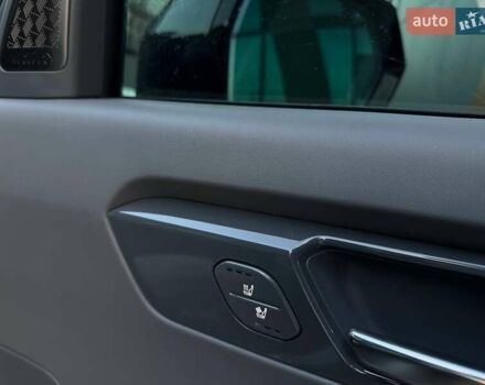 Серый Киа EV9, объемом двигателя 0 л и пробегом 11 тыс. км за 44500 $, фото 40 на Automoto.ua