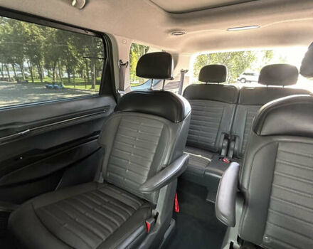 Сірий Кіа EV9, об'ємом двигуна 0 л та пробігом 19 тис. км за 59000 $, фото 27 на Automoto.ua