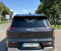Сірий Кіа EV9, об'ємом двигуна 0 л та пробігом 19 тис. км за 59000 $, фото 4 на Automoto.ua