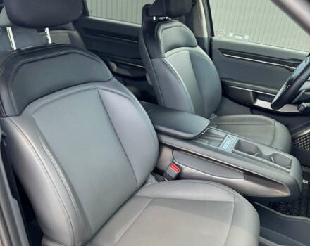 Серый Киа EV9, объемом двигателя 0 л и пробегом 9 тыс. км за 45900 $, фото 11 на Automoto.ua