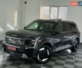 Серый Киа EV9, объемом двигателя 0 л и пробегом 29 тыс. км за 41999 $, фото 1 на Automoto.ua