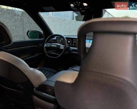 Серый Киа EV9, объемом двигателя 0 л и пробегом 11 тыс. км за 44500 $, фото 33 на Automoto.ua
