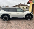 Серый Киа EV9, объемом двигателя 0 л и пробегом 12 тыс. км за 44000 $, фото 7 на Automoto.ua