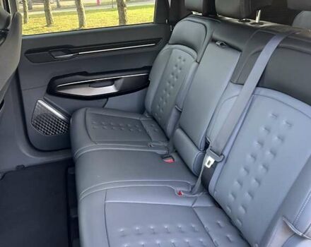 Серый Киа EV9, объемом двигателя 0 л и пробегом 30 тыс. км за 41985 $, фото 28 на Automoto.ua