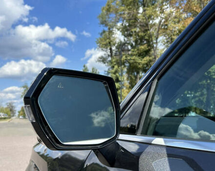 Сірий Кіа EV9, об'ємом двигуна 0 л та пробігом 19 тис. км за 59000 $, фото 8 на Automoto.ua