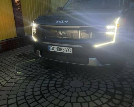 Серый Киа EV9, объемом двигателя 0 л и пробегом 30 тыс. км за 41985 $, фото 36 на Automoto.ua