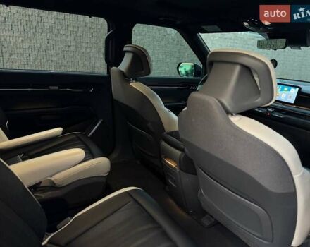 Серый Киа EV9, объемом двигателя 0 л и пробегом 11 тыс. км за 44500 $, фото 37 на Automoto.ua