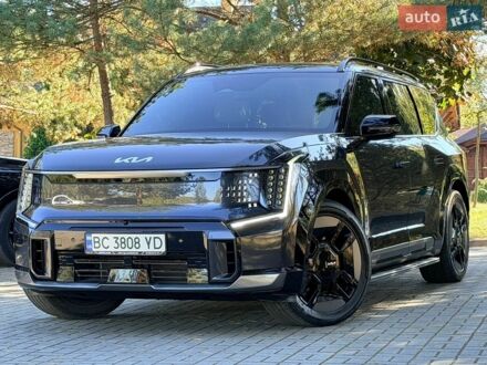 Серый Киа EV9, объемом двигателя 0 л и пробегом 20 тыс. км за 54990 $, фото 1 на Automoto.ua