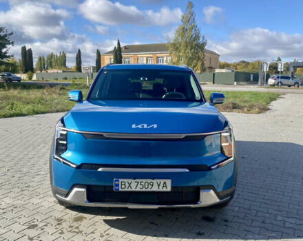 Синий Киа EV9, объемом двигателя 0 л и пробегом 32 тыс. км за 43500 $, фото 8 на Automoto.ua