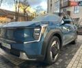 Синий Киа EV9, объемом двигателя 0 л и пробегом 33 тыс. км за 43990 $, фото 5 на Automoto.ua