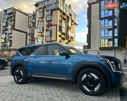 Синий Киа EV9, объемом двигателя 0 л и пробегом 33 тыс. км за 43990 $, фото 6 на Automoto.ua