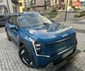 Синій Кіа EV9, об'ємом двигуна 0 л та пробігом 33 тис. км за 41900 $, фото 3 на Automoto.ua