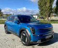 Синий Киа EV9, объемом двигателя 0 л и пробегом 32 тыс. км за 43500 $, фото 1 на Automoto.ua
