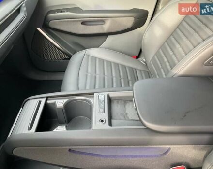 Синий Киа EV9, объемом двигателя 0 л и пробегом 12 тыс. км за 43999 $, фото 23 на Automoto.ua