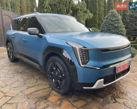Синий Киа EV9, объемом двигателя 0 л и пробегом 12 тыс. км за 43999 $, фото 2 на Automoto.ua