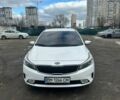 Білий Кіа K3, об'ємом двигуна 1.58 л та пробігом 137 тис. км за 8900 $, фото 1 на Automoto.ua