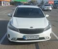 Білий Кіа K3, об'ємом двигуна 1.59 л та пробігом 203 тис. км за 12000 $, фото 1 на Automoto.ua