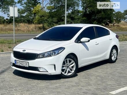 Кіа K3 2017 у Одесі на Automoto.ua Білий Кіа K3, об'ємом двигуна 1.6 л та пробігом 210 тис. км за 11800 $, фото 1 на Automoto.ua