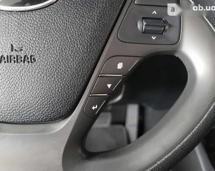 Киа K3 2017 в Киеве на Automoto.ua Киа K3, объемом двигателя 1.6 л и пробегом 118 тыс. км за 12900 $, фото 15 на Automoto.ua