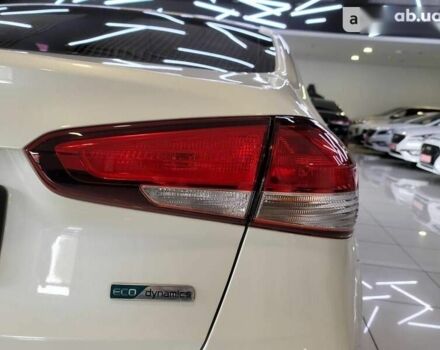 Киа K3 2017 в Киеве на Automoto.ua Киа K3, объемом двигателя 1.6 л и пробегом 118 тыс. км за 12900 $, фото 7 на Automoto.ua