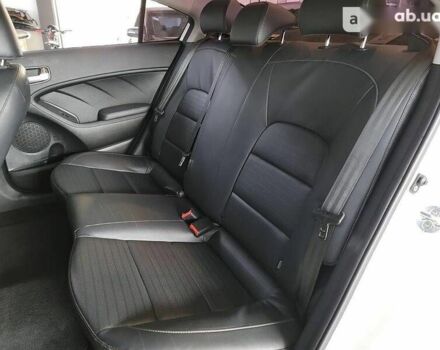 Киа K3 2017 в Киеве на Automoto.ua Киа K3, объемом двигателя 1.6 л и пробегом 118 тыс. км за 12900 $, фото 22 на Automoto.ua