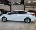 Кіа K3, об'ємом двигуна 1.6 л та пробігом 165 тис. км за 14000 $, фото 3 на Automoto.ua