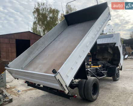 Белый Киа K3000S, объемом двигателя 3 л и пробегом 272 тыс. км за 7000 $, фото 3 на Automoto.ua