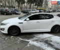 Белый Киа K5, объемом двигателя 2 л и пробегом 226 тыс. км за 9500 $, фото 14 на Automoto.ua
